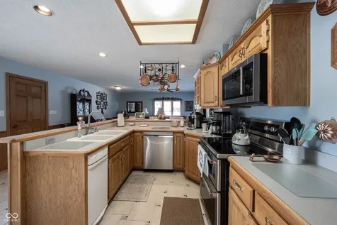 5179 W Blue Bell Drive New Palestine IN 46163