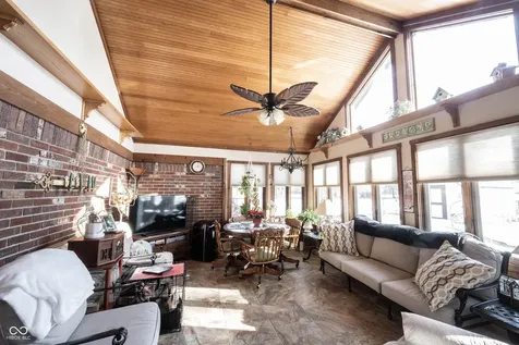 5179 W Blue Bell Drive New Palestine IN 46163