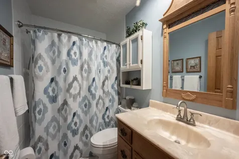 5179 W Blue Bell Drive New Palestine IN 46163