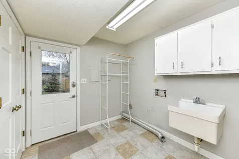 13035 Wembly Road Carmel IN 46033