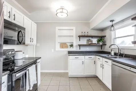 6610 N Keystone Avenue Indianapolis IN 46220