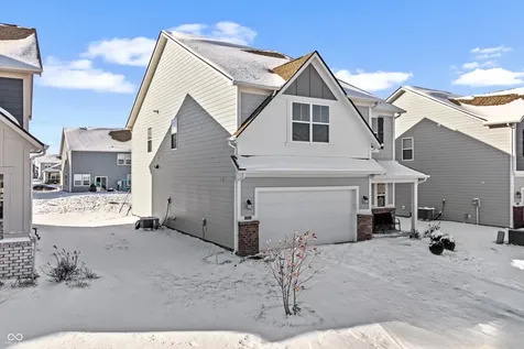 726 Oxford Lane Danville IN 46122