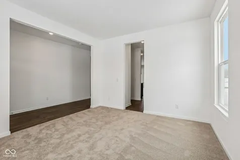 12140 Olivine Avenue Cumberland IN 46229