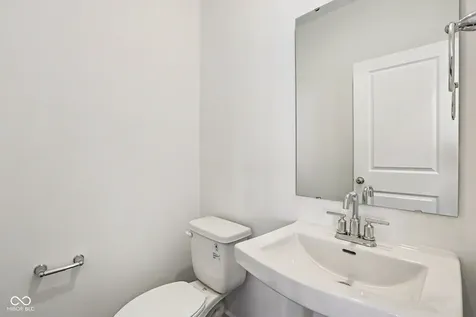 12140 Olivine Avenue Cumberland IN 46229
