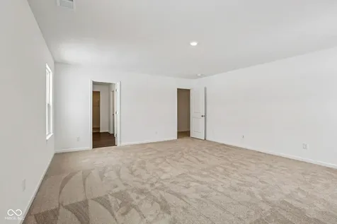 12140 Olivine Avenue Cumberland IN 46229