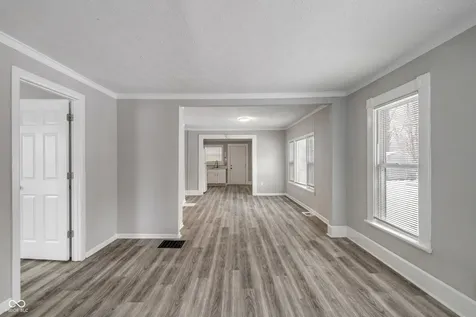 2029 E 44th Street Indianapolis IN 46205