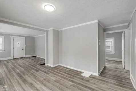 2029 E 44th Street Indianapolis IN 46205
