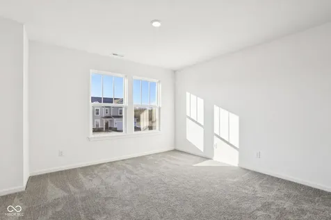 12146 Olivine Avenue Cumberland IN 46229