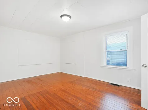 321 S Lyons Avenue Indianapolis IN 46241