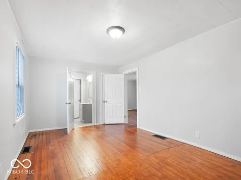 321 S Lyons Avenue Indianapolis IN 46241