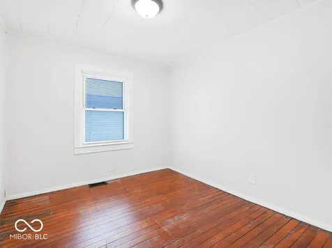 321 S Lyons Avenue Indianapolis IN 46241