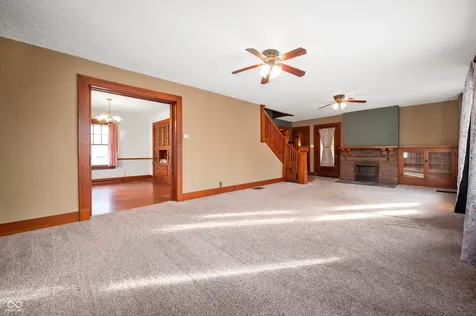 4 W Henley Street Carthage IN 46115