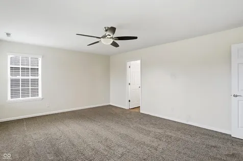 275 Entrance Hall View Greenwood IN 46142