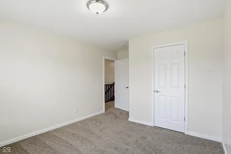 275 Entrance Hall View Greenwood IN 46142