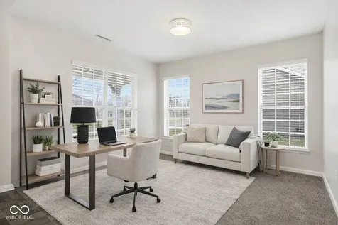 275 Entrance Hall View Greenwood IN 46142