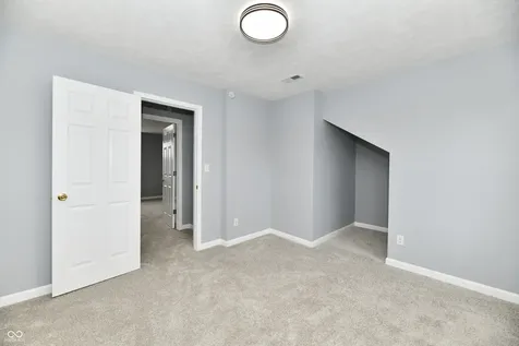 910 E Morris Street Indianapolis IN 46203
