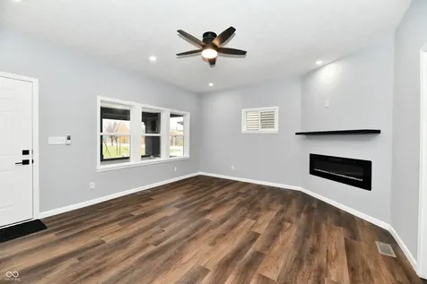 910 E Morris Street Indianapolis IN 46203