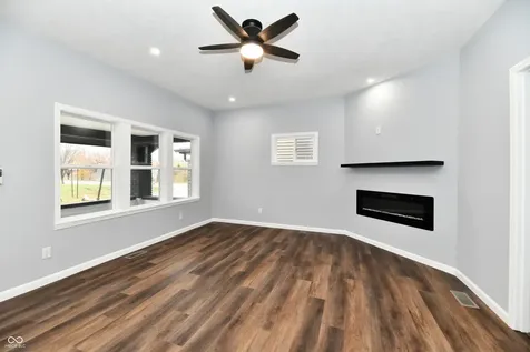 910 E Morris Street Indianapolis IN 46203