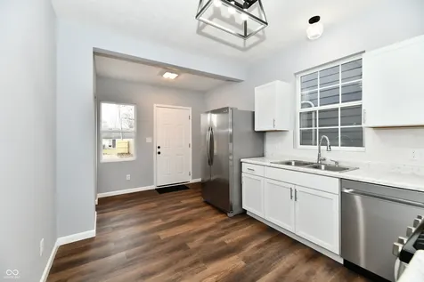 910 E Morris Street Indianapolis IN 46203