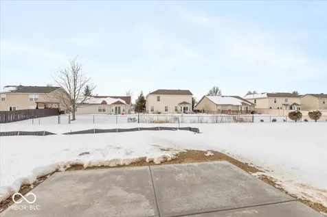 7150 Maidstone Cove Mccordsville IN 46055