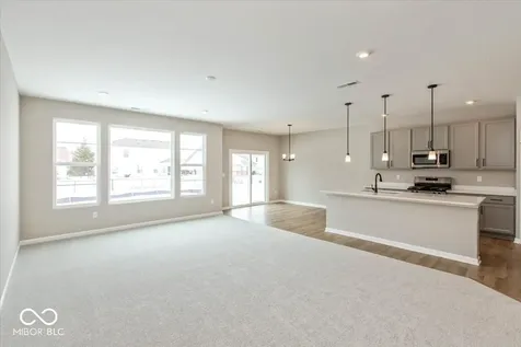 7150 Maidstone Cove Mccordsville IN 46055