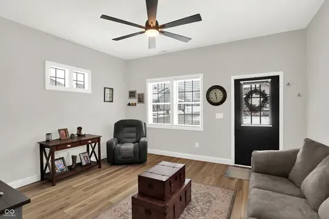 1300 S B Street Elwood IN 46036