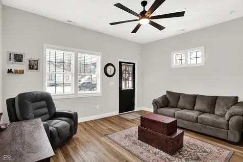 1300 S B Street Elwood IN 46036
