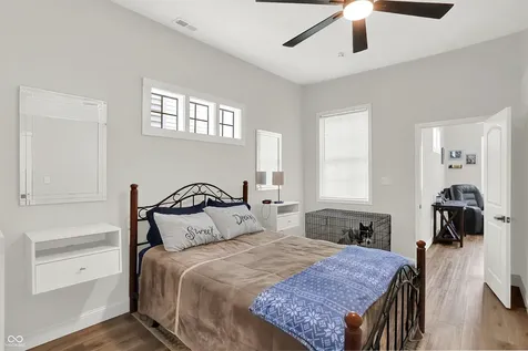 1300 S B Street Elwood IN 46036