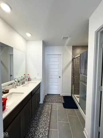 2725 Linwood Avenue Greenwood IN 46143