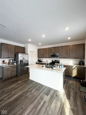 2725 Linwood Avenue Greenwood IN 46143