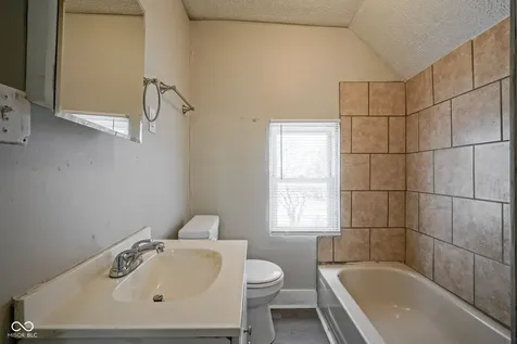 445 W 29th Street Indianapolis IN 46208