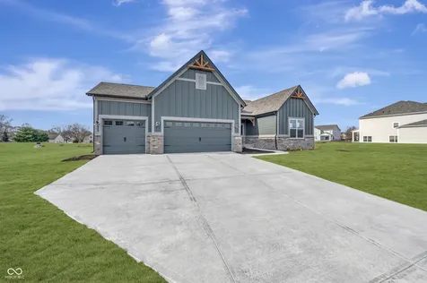 1100 Sweetland Lane Greenwood IN 46143