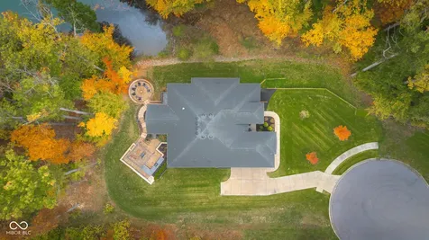 5059 Oak Ridge Trail Columbus IN 47201