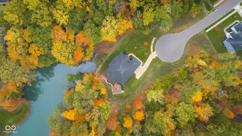 5059 Oak Ridge Trail Columbus IN 47201
