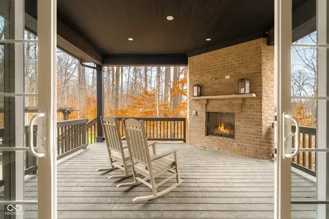 5059 Oak Ridge Trail Columbus IN 47201