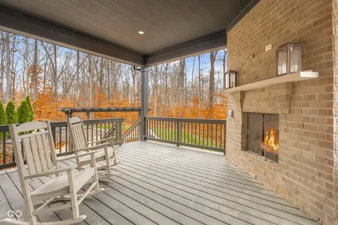 5059 Oak Ridge Trail Columbus IN 47201