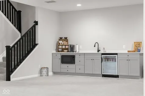 5059 Oak Ridge Trail Columbus IN 47201
