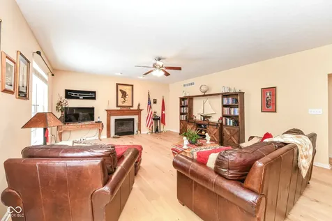 9735 Trevia Drive Indianapolis IN 46236