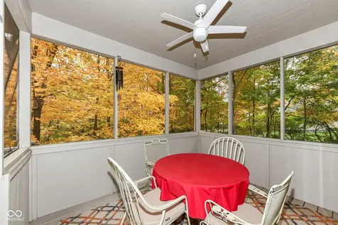 9735 Trevia Drive Indianapolis IN 46236