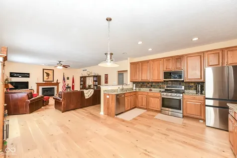 9735 Trevia Drive Indianapolis IN 46236