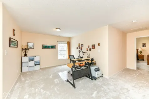 9735 Trevia Drive Indianapolis IN 46236