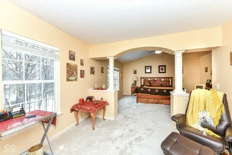 9735 Trevia Drive Indianapolis IN 46236