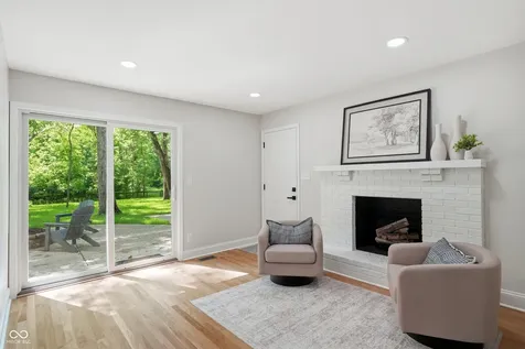 11809 Pebble Brook Lane Carmel IN 46033