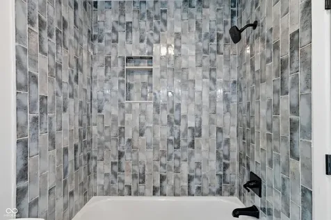 11809 Pebble Brook Lane Carmel IN 46033