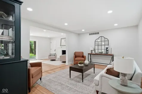 11809 Pebble Brook Lane Carmel IN 46033