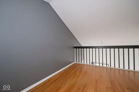 8109 Valley Farms Trail Indianapolis IN 46214