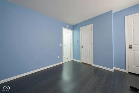 8109 Valley Farms Trail Indianapolis IN 46214