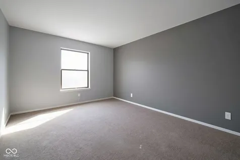 8109 Valley Farms Trail Indianapolis IN 46214