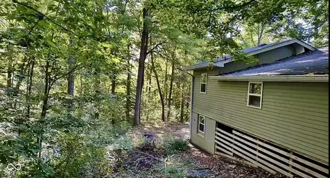 212 Lake Hart Mooresville IN 46158