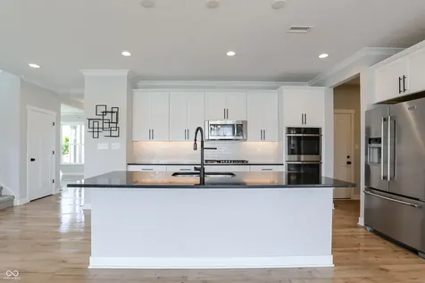 4285 Ironclad Drive Bargersville IN 46106